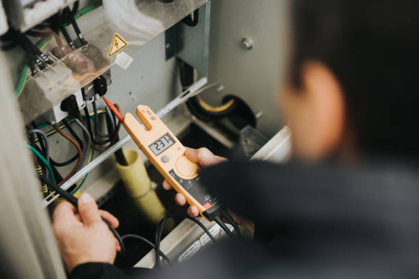 Best Circuit Breaker Repair  in Forest Hills, MI